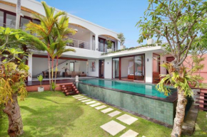 Private getaway @ Villa Vitality, Uluwatu, Bali
